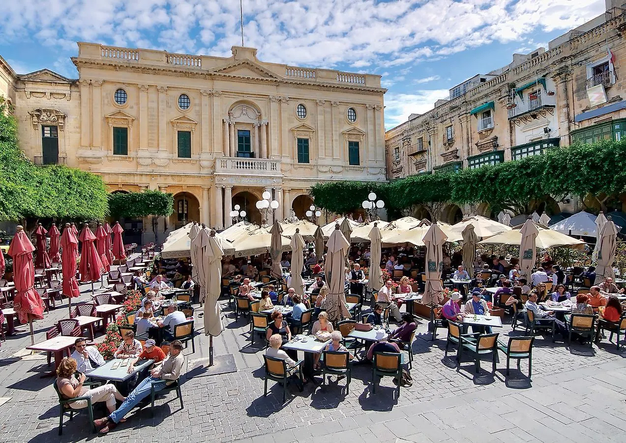 Seaspray 3 Bedroom Penthouse, With Large Terrace And Bbq Saint Julian's 0*,  Malta