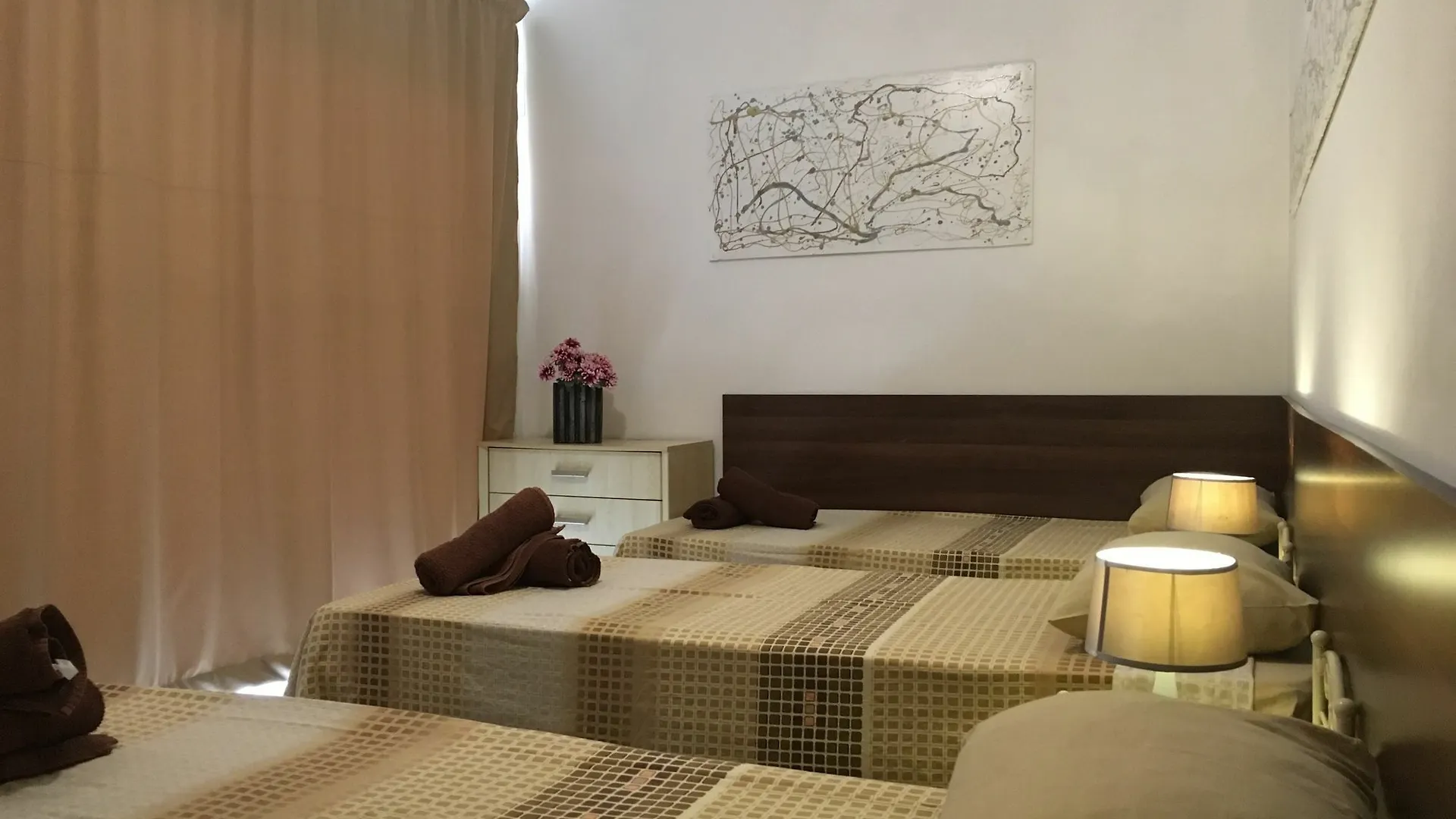 Seaspray 3 Bedroom Penthouse, With Large Terrace And Bbq Saint Julian's Apartment