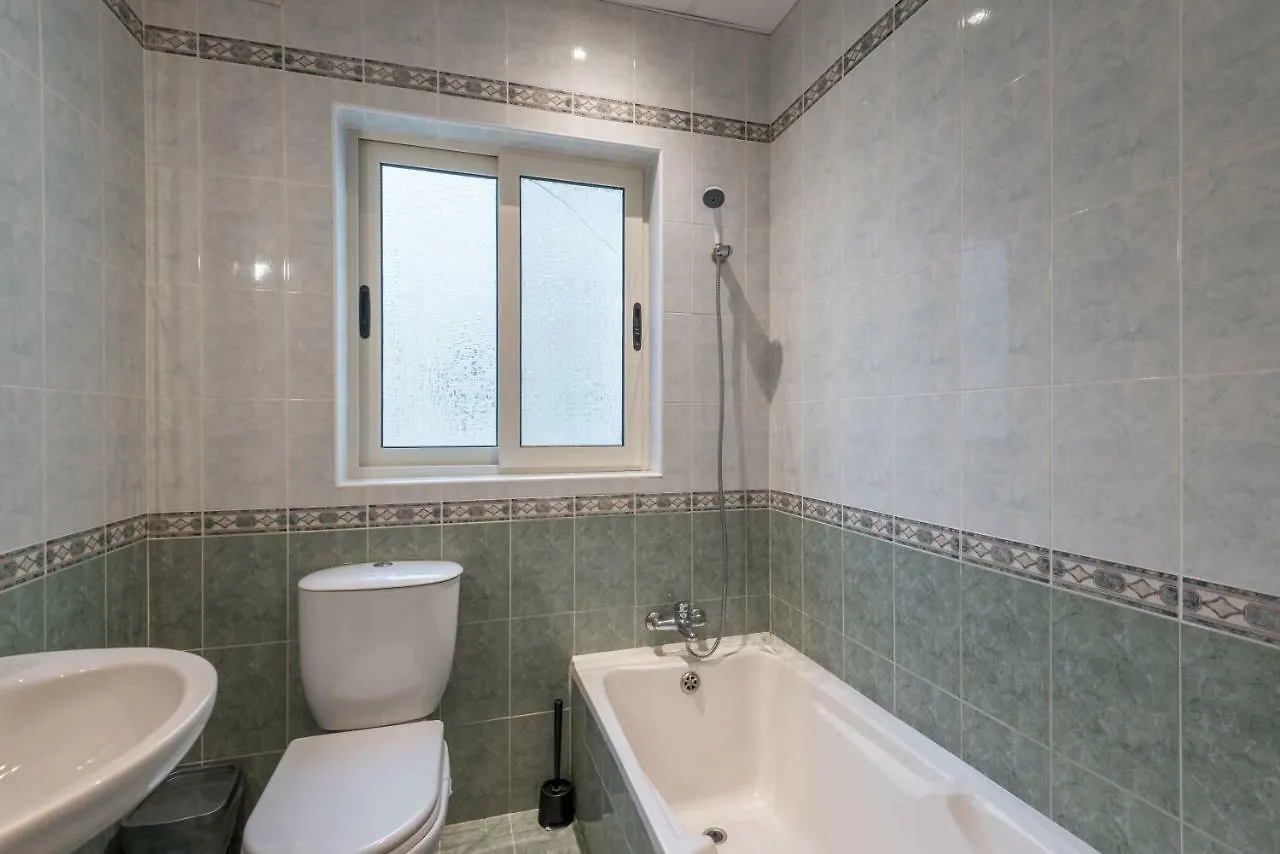 Apartment Seaspray 3 Bedroom Penthouse, With Large Terrace And Bbq Saint Julian's